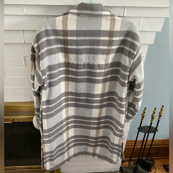 Sz XS Banana Republic Shacket - Picture 10 of 15